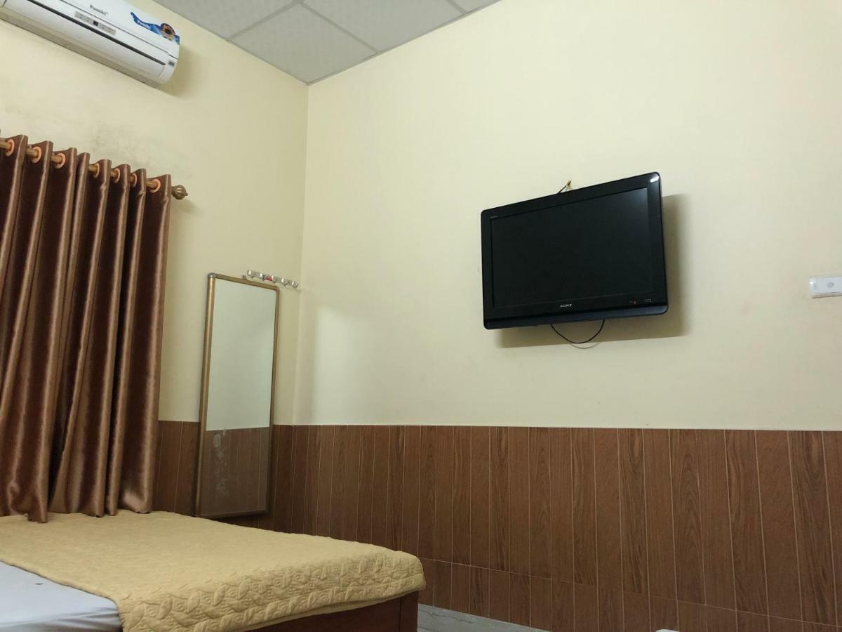 V A Motel Hai Phong Exterior photo